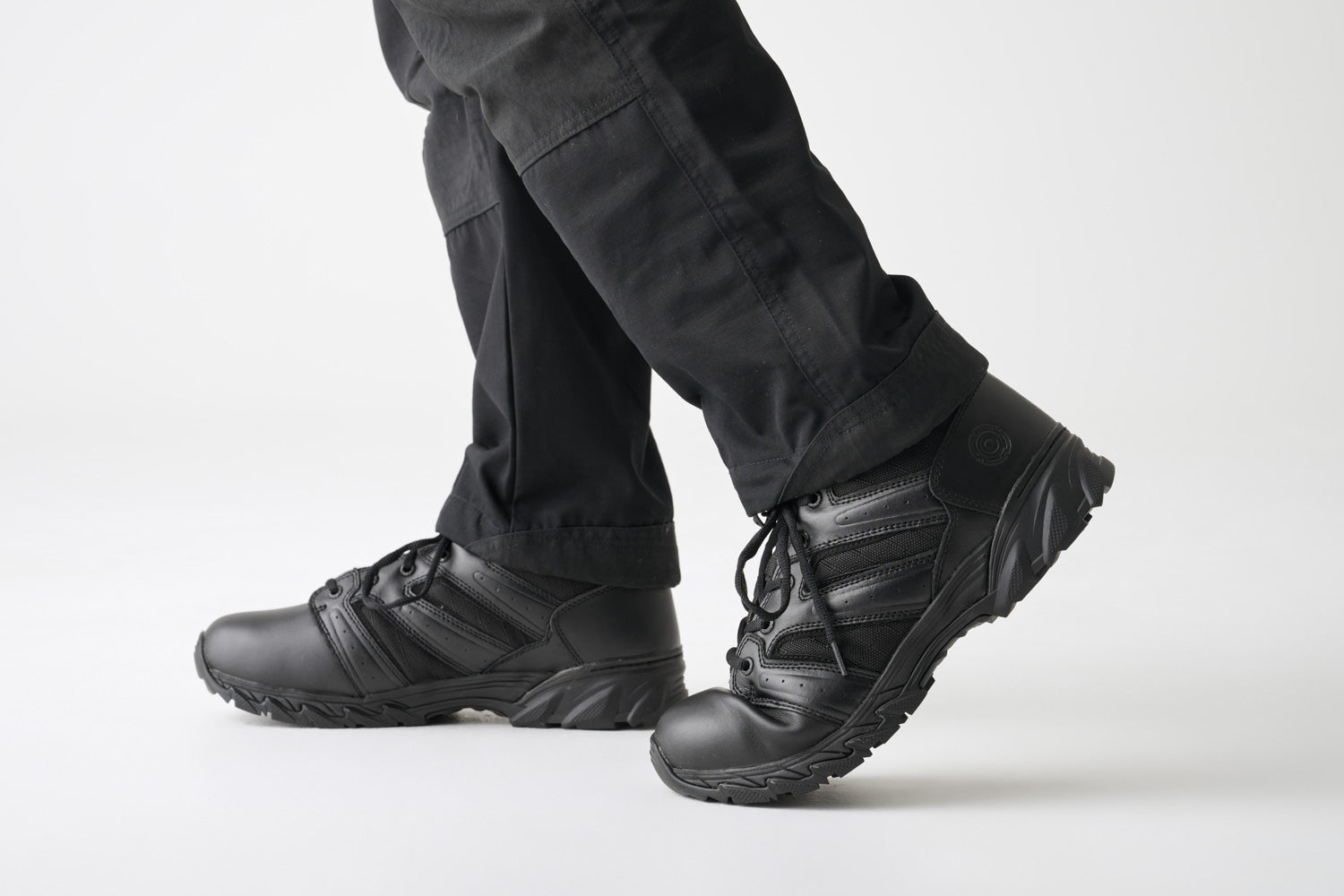 Original Swat Men's Chase Low Performance Shoe