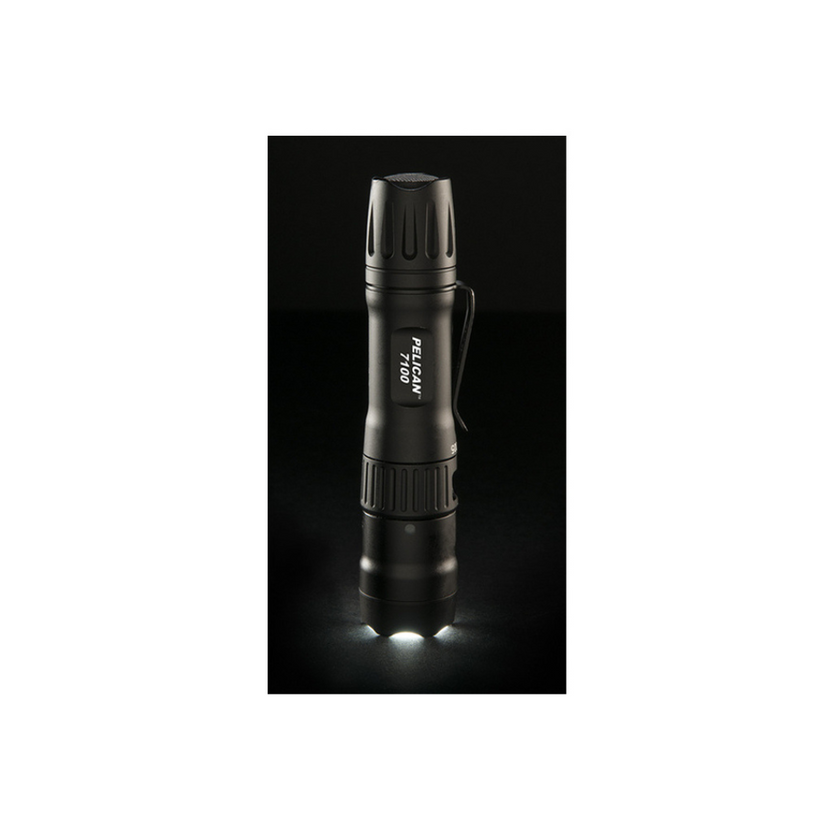 Pelican 7100 Tactical LED, Li-Ion Rechargeable Flashlight