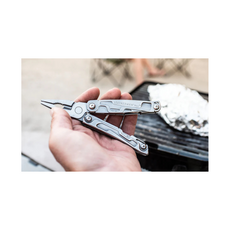 Leatherman REV Multitool