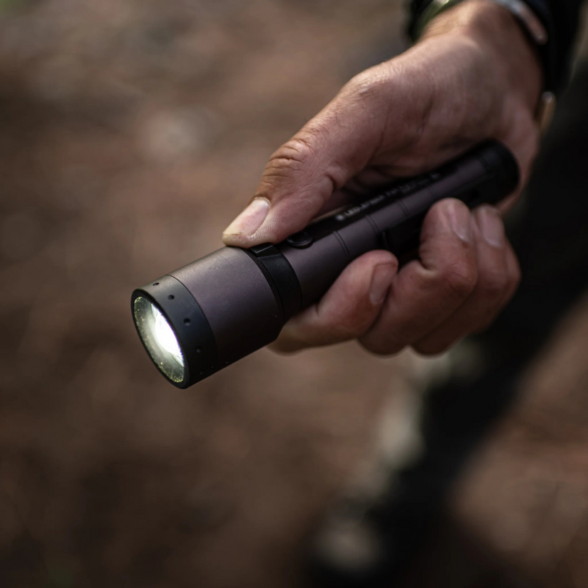 Ledlenser P7R Signature Rechargeable Flashlight