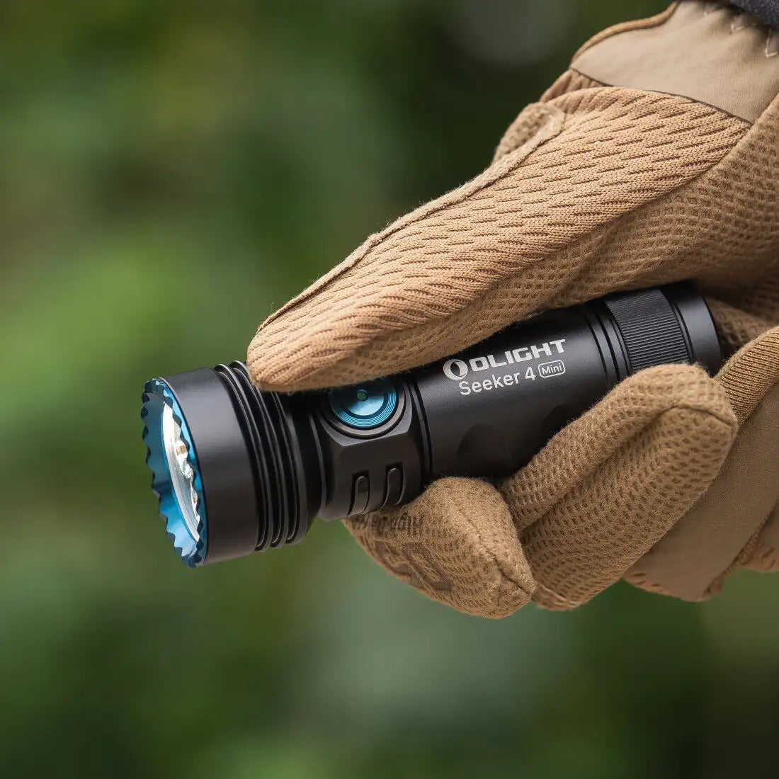 Olight Seeker 4 Mini 1200 Lumens Mini EDC Torch with White &