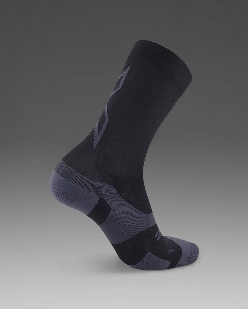 2XU Vectr Light Cushion Crew Compression Socks